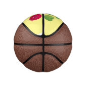 Kute radishes die trio-cartoon-groenten zingen basketbal (Rechts)