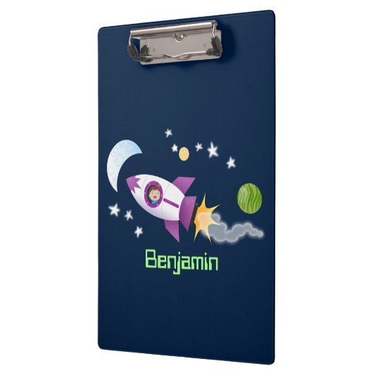 Kute raketten in de illustratie van de cartoon in  klembord (Links)