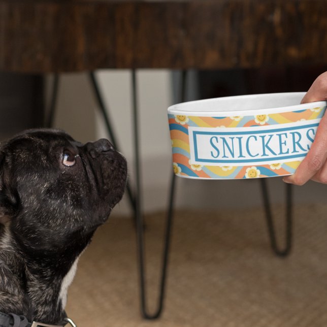 Kute Retro Daisy Flower Persoonlijke naam Voerbakje (Creator heeft geüpload)