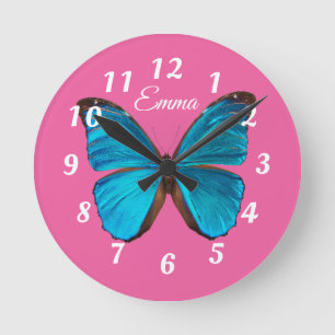 Kute roze en blauwe vlinder op maat ronde klok