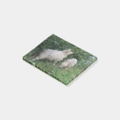 Kute Sheep Eating Leaves Post merkt Pad op Post-it® Notes (Schuin)