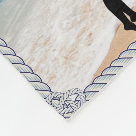 Kute  Small Throw Fleece Blanket (Hoek)