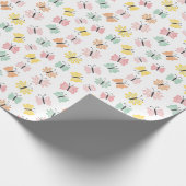 Kute vlinders in pastelkleuren op wit cadeaupapier (Hoek)