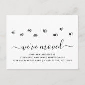 Kute Walking Paw Drukt Moderne Manuscript Beweging Aankondigingskaart (Voorkant)