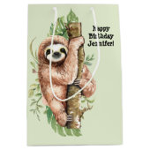 Kute Waterverf Sloth & Tropical Leaves Birthday Medium Cadeauzakje (Voorkant)