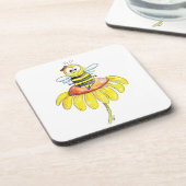 Kute Whimsical Bee op een Bloem Bier Onderzetter (Linkerzijde)