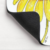 Kute Whimsical Bee op een Bloem Muismat (Hoek)