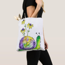 Kute Whimsical Happy Snail met gele bloemen
