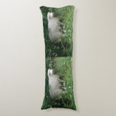 Kute White Fluffy Sheep Eating Body Pillow Lichaamskussen (Voorkant Verticaal)
