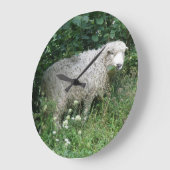 Kute White Fluffy Sheep Eating Wall Clock Grote Klok (Hoek)