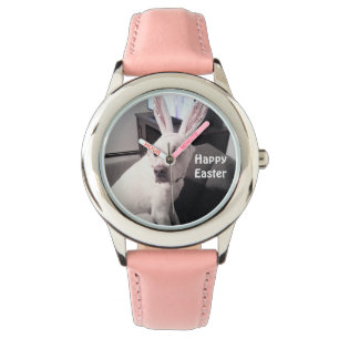 Kute White Puppy Dog die paasbroodoorten draagt Horloge