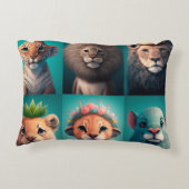 Kute wilde dieren met een kroonblauwe ronde pil accent kussen (Achterkant)