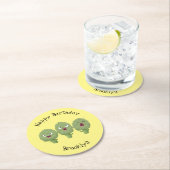 Kute zingende artisjokken plantaardige cartoon ronde kartonnen onderzetter (Insitu)