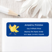 Kute zingende gele cartoon kanarie vogel etiket (Insitu)