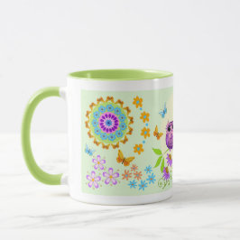 Kute zomeruil, bloemen en mok van de douanenaam