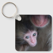 Kutest Baby Animals | Baby Macaque Monkey en moede Sleutelhanger (Voorkant)
