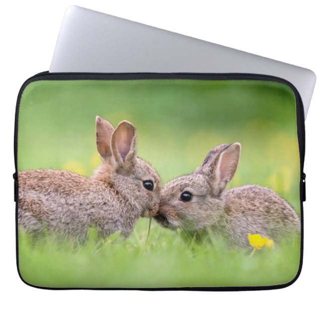 Kutest Baby Animals | Bunny Kiss Laptop Sleeve (Voorkant)
