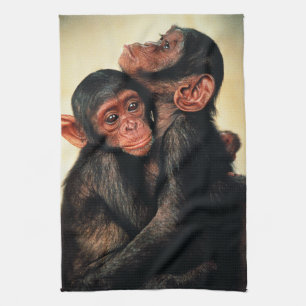 Kutest Baby Animals   Chimpansee Hug Theedoek