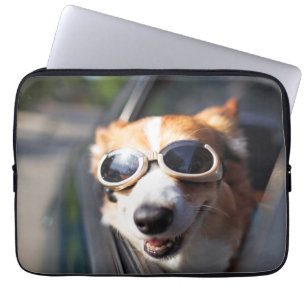 Kutest Baby Animals   Corgi Goggles in de auto Laptop Sleeve