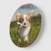 Kutest Baby Animals | Corgi in Cloudy Yard Grote Klok (Hoek)