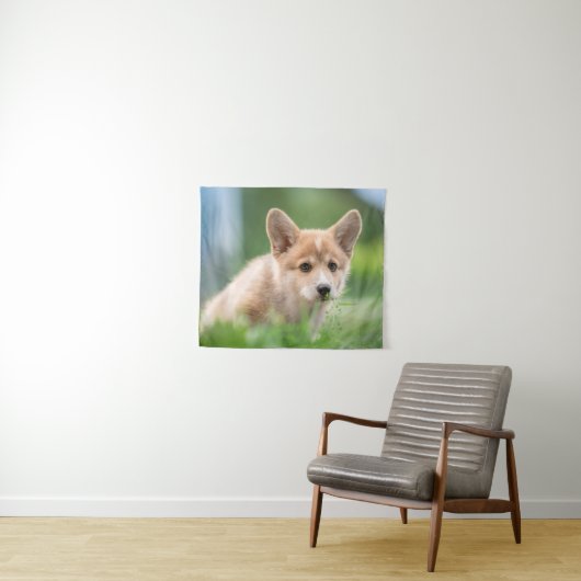 Kutest Baby Animals | Corgi Puppy op de Yard Wandkleed (In Situ (horizontaal))