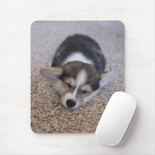 Kutest Baby Animals | Corgi Puppy op Shag Rug Muismat (Met muis)