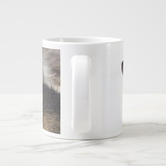 Kutest Baby Animals | Cute Kitten Hug Grote Koffiekop (Achterkant)