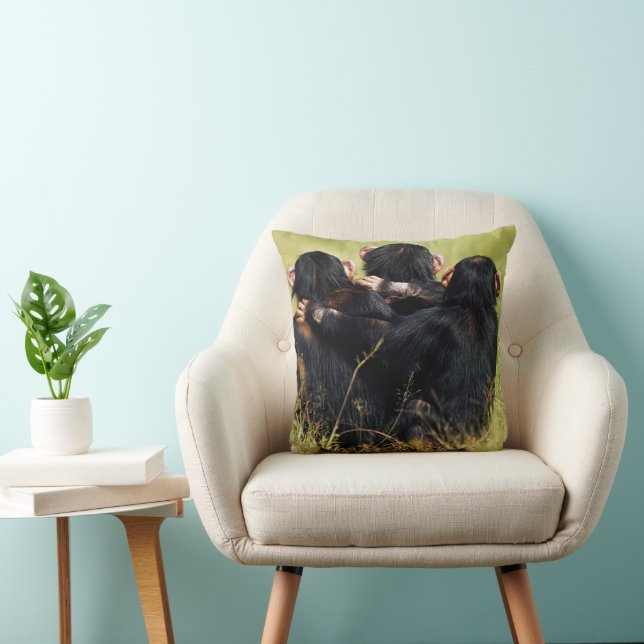 Kutest Baby Animals | Drie Chimpansees Hugging Kussen (Stoel)