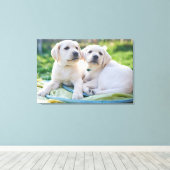 Kutest Baby Animals | Gele labrador Retrievers Canvas Afdruk (Insitu (Houten vloer))