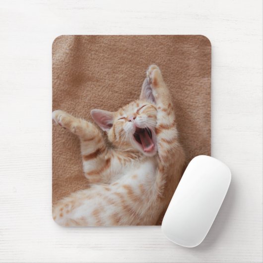 Kutest Baby Animals | Ginger Kitten Yawning Muismat (Met muis)