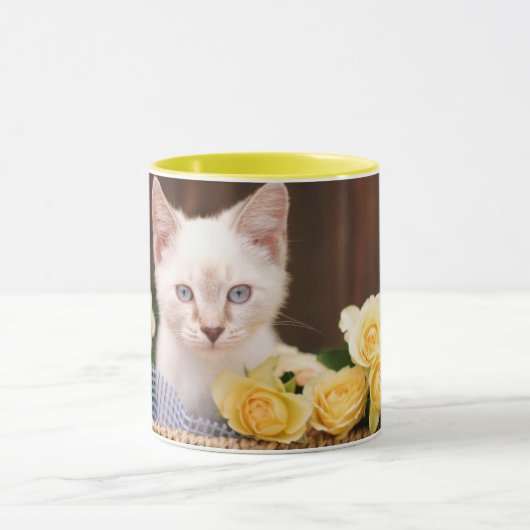 Kutest Baby Animals | Keuken en gele rozen Mok (Midden)