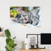 Kutest Baby Animals | Keuken met blauwe ogen Poster (Thuiskantoor)
