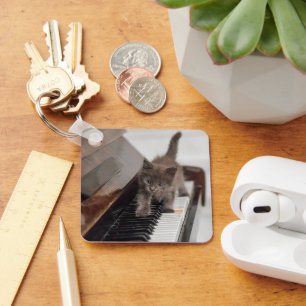 Kutest Baby Animals   Keuten op Piano Sleutelhanger