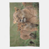 Kutest Baby Animals | Lion Cub en moeder Theedoek (Verticaal)