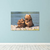 Kutest Baby Animals | Moeder Beer en kubussen Canvas Afdruk (Insitu (Houten vloer))