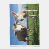 Kutest Baby Animals | Pasgeboren lammeren en mama Theedoek (Verticaal)