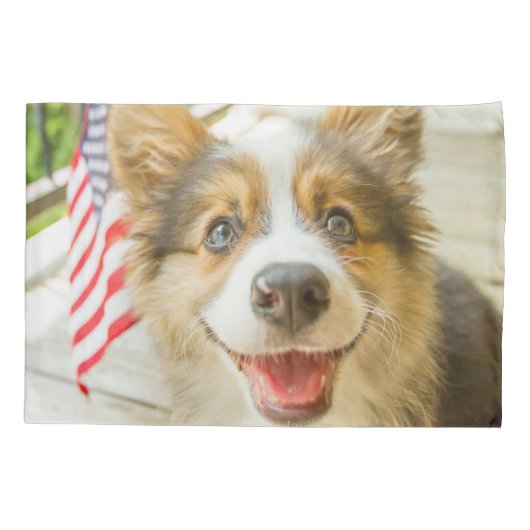Kutest Baby Animals | Patriotic Corgi Puppy Kussensloop (Achterkant)