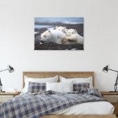Kutest Baby Animals | Polar Beer Family Alaska Canvas Afdruk (Insitu (Slaapkamer))