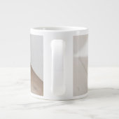 Kutest Baby Animals | Shorthair Tabby Kitten Grote Koffiekop (Achterkant)