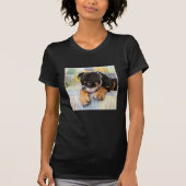 Kutest Baby Animals | Shy Old English Bulldog T-shirt (Voorkant)