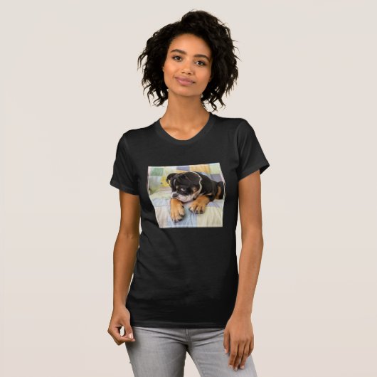 Kutest Baby Animals | Shy Old English Bulldog T-shirt (Voorkant volledig)
