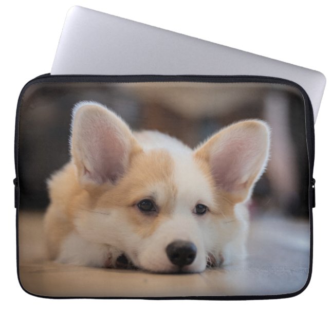 Kutest Baby Animals | Sleepy Corgi Puppy Laptop Sleeve (Voorkant)