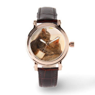 Kutest Baby Animals Tabby Kitten Kiss Horloge