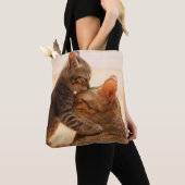 Kutest Baby Animals | Tabby Kitten Kiss Tote Bag (Dichtbij)