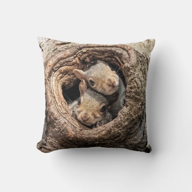 Kutest Baby Animals | Twee jonge eekhoorns Kussen (Voorkant)