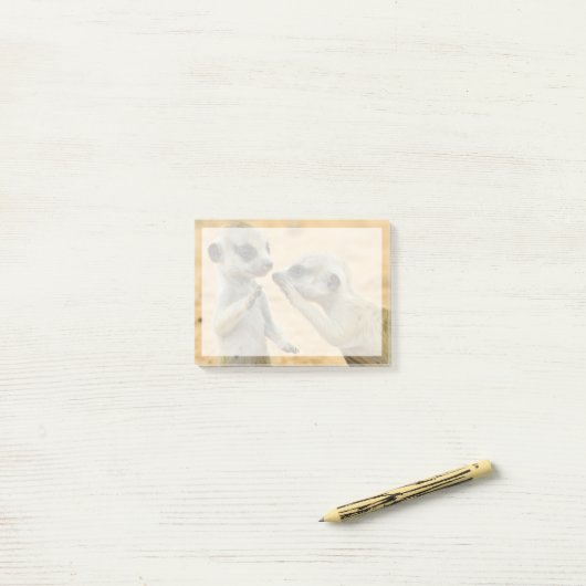 Kutest Baby Animals | Twee jonge Meerkats Post-it® Notes (Op bureau)