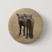 Kutest Baby Animals | Twee jonge Warthogs Ronde Button 5,7 Cm (Voorkant)