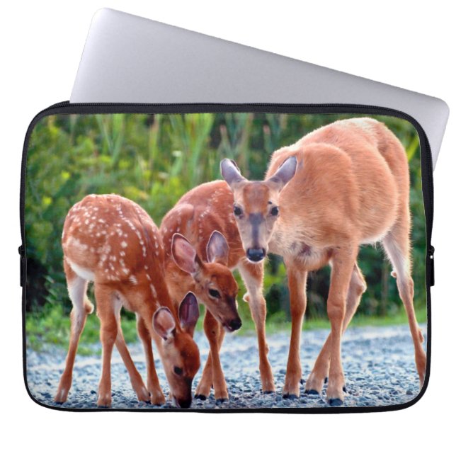 Kutest Baby Animals | Verdwenen met baby's Laptop Sleeve (Voorkant)