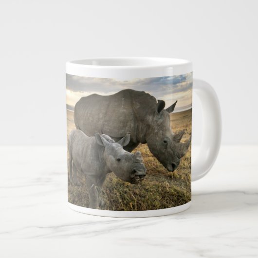 Kutest Baby Animals | Witte Rijn en Calf Grote Koffiekop (Voorkant rechts)