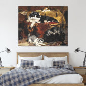  kutzwart en witte kat met Kittens Canvas Afdruk (Insitu (Slaapkamer))